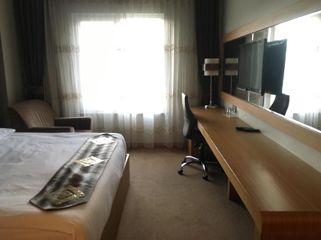 Hotel Duzce Surur Buitenkant foto